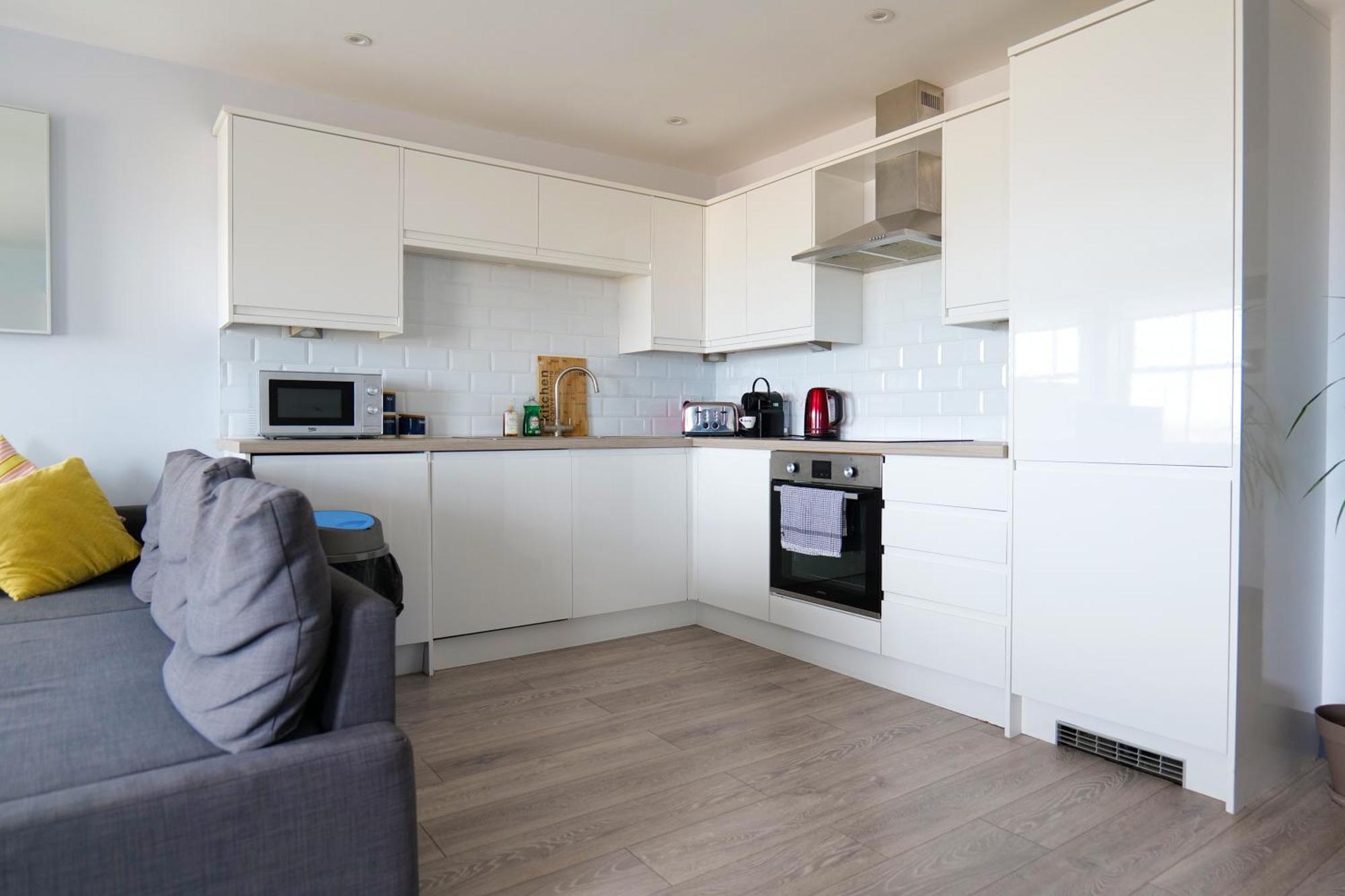 The Sunset Apartment - Margate Beach - By Goldex Coastal Breaks מראה חיצוני תמונה